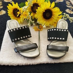 NWOT DexFlex by "Dexter" Women's sandals